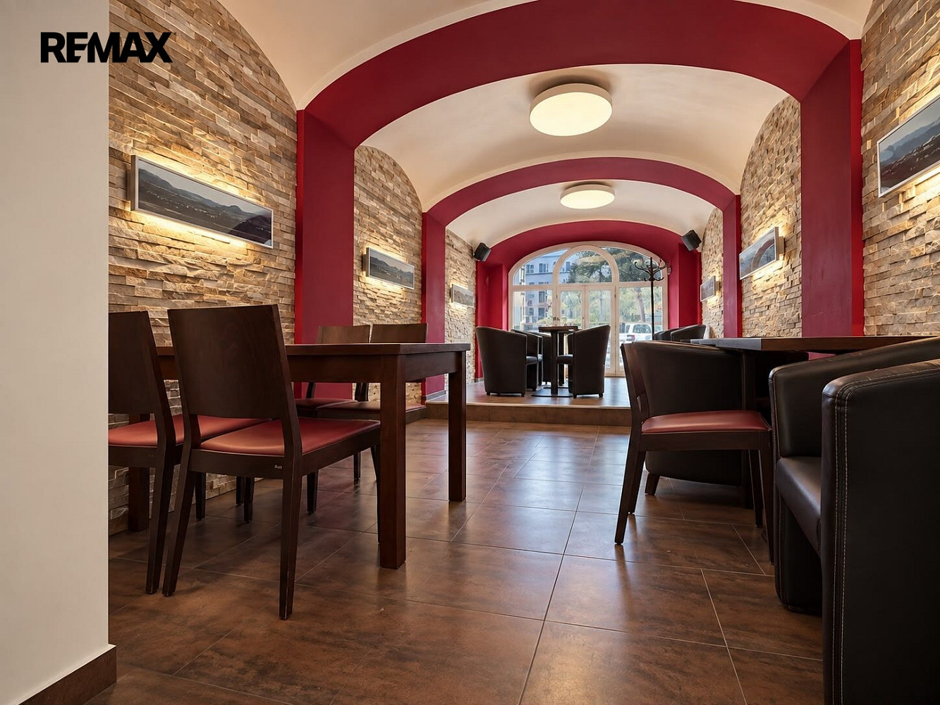 Pronájem restaurace 229 m² – fotografie 4