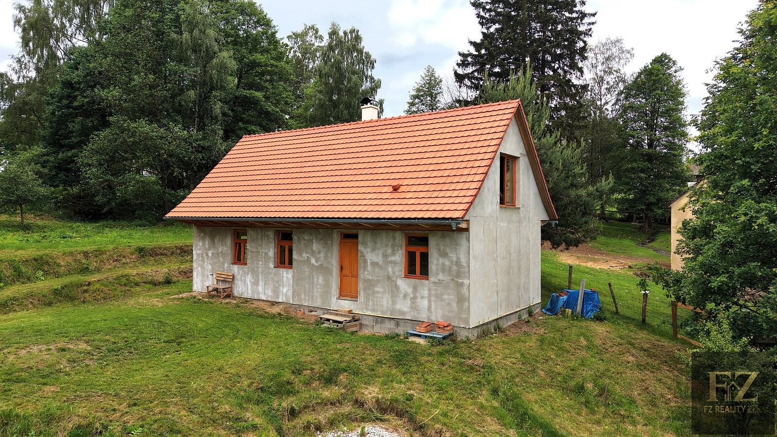 Prodej domu 121 m² s pozemkem 1 200 m²