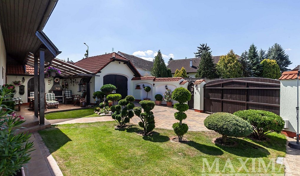 Prodej domu 245 m² s pozemkem 773 m², Ejpovice – náhled fotky 4