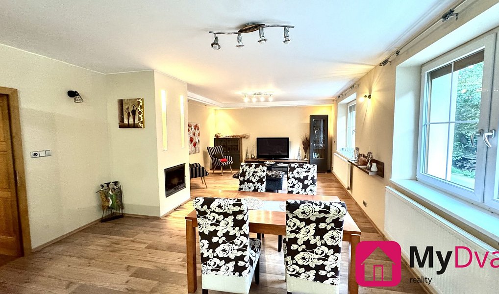 Prodej domu 208 m² s pozemkem 500 m², Vranov nad Dyjí – náhled fotky 12