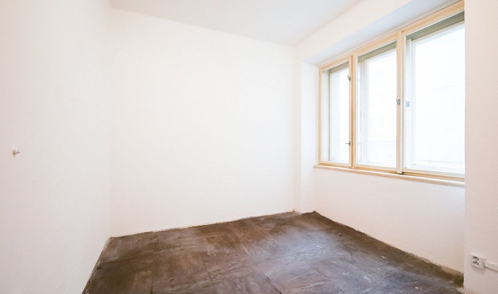 Prodej obchodních prostor 90 m², Praha – náhled fotky 11