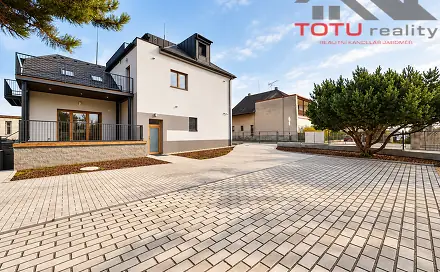 Pronájem bytu 2+kk 74 m²