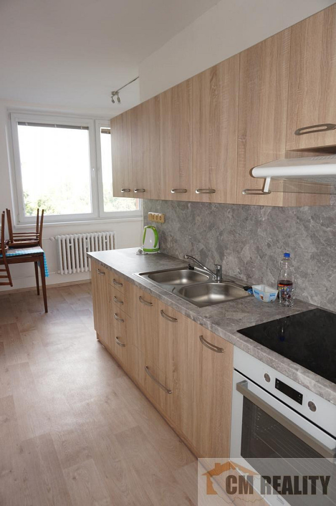 Pronájem bytu 2+1 55 m² – fotografie 4