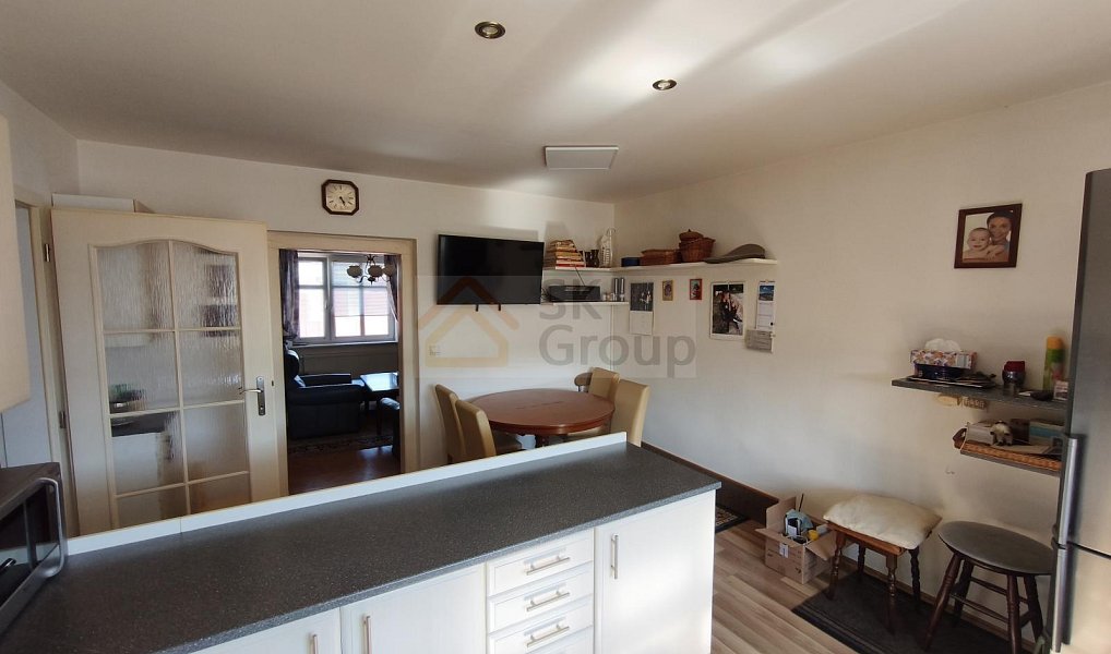 Prodej bytu 2+1 75 m², Karlovy Vary – náhled fotky 2