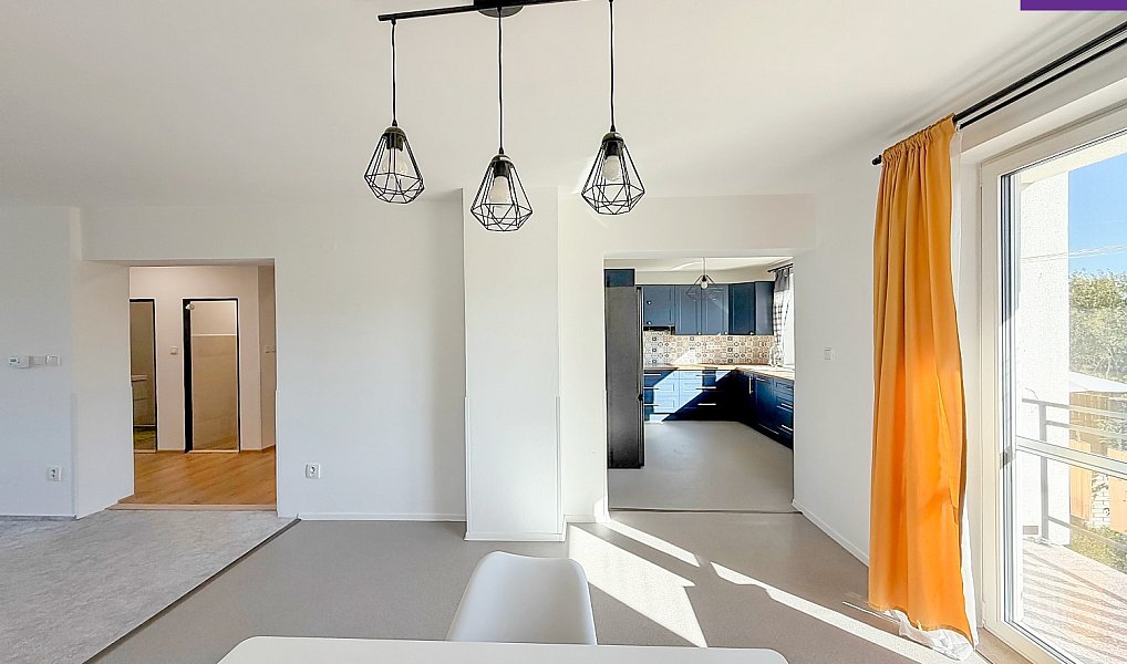 Prodej domu 215 m² s pozemkem 397 m², Bánov – náhled fotky 10