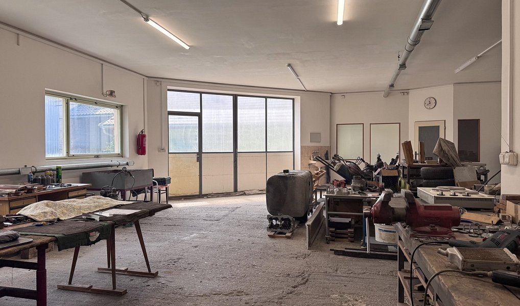 Prodej komerčního objektu (jiného typu) 1 147 m², Martinice – náhled fotky 2