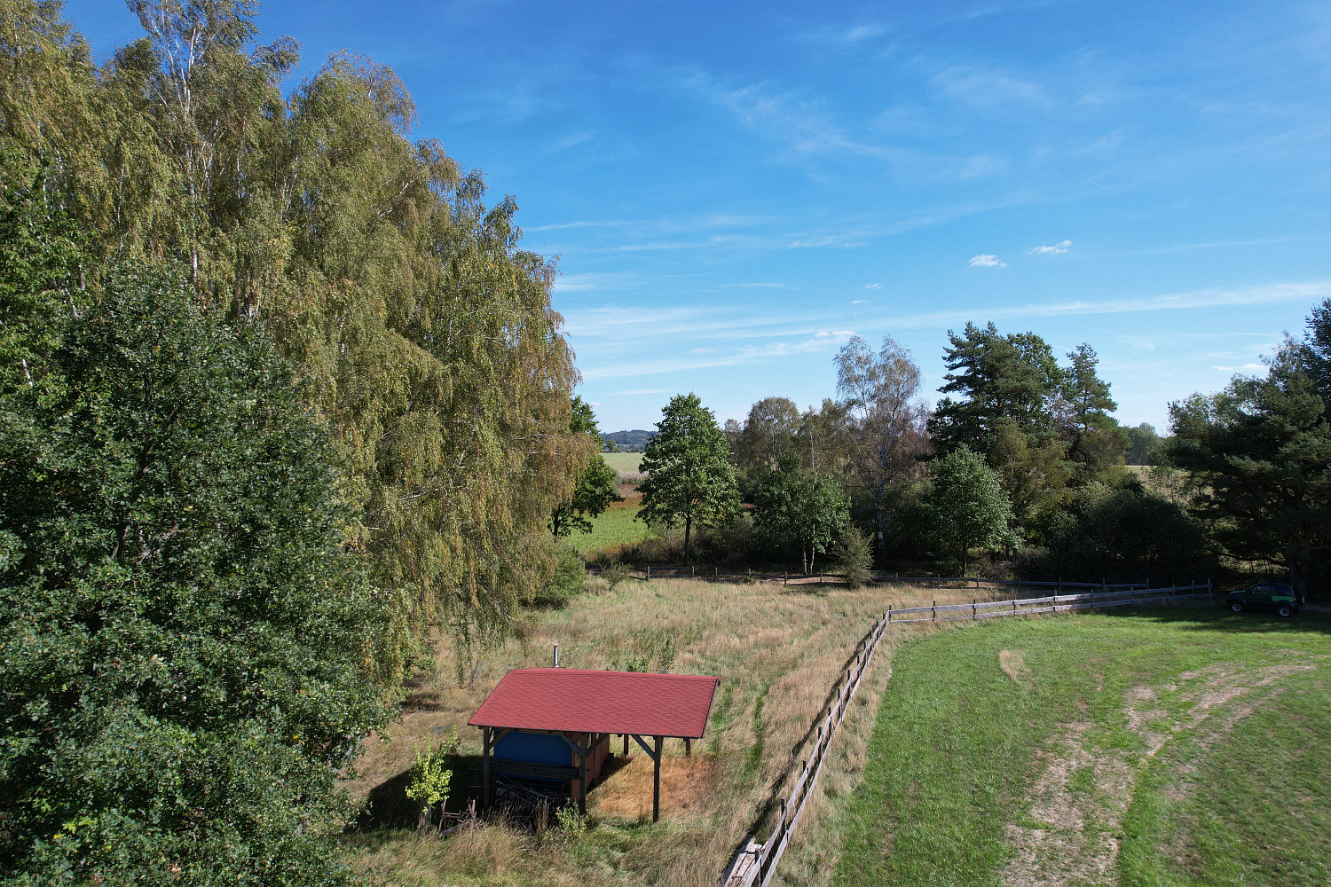 Prodej pozemku 1 427 m² – fotografie 3