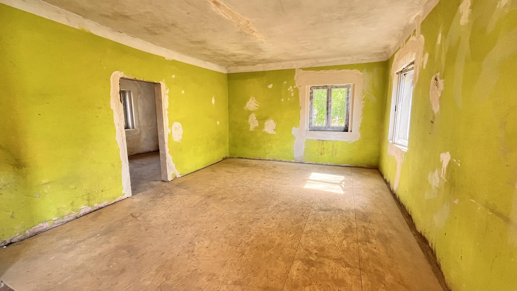 Prodej domu 200 m² s pozemkem 326 m² – pohled 5