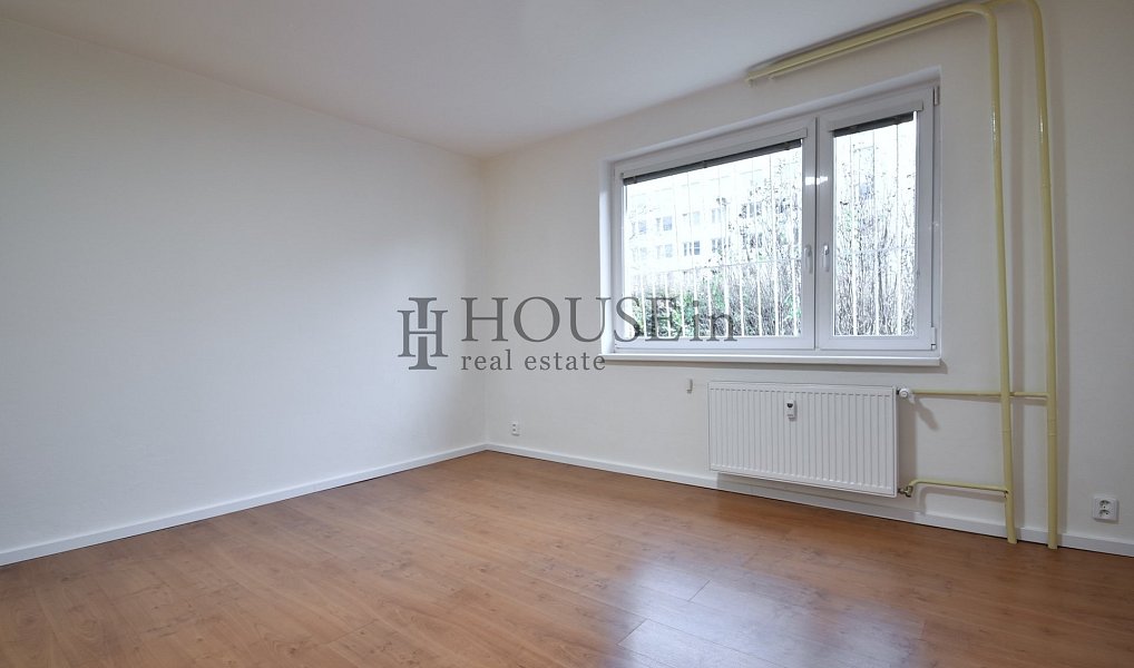Pronájem bytu 1+kk 35 m², Praha – náhled fotky 2