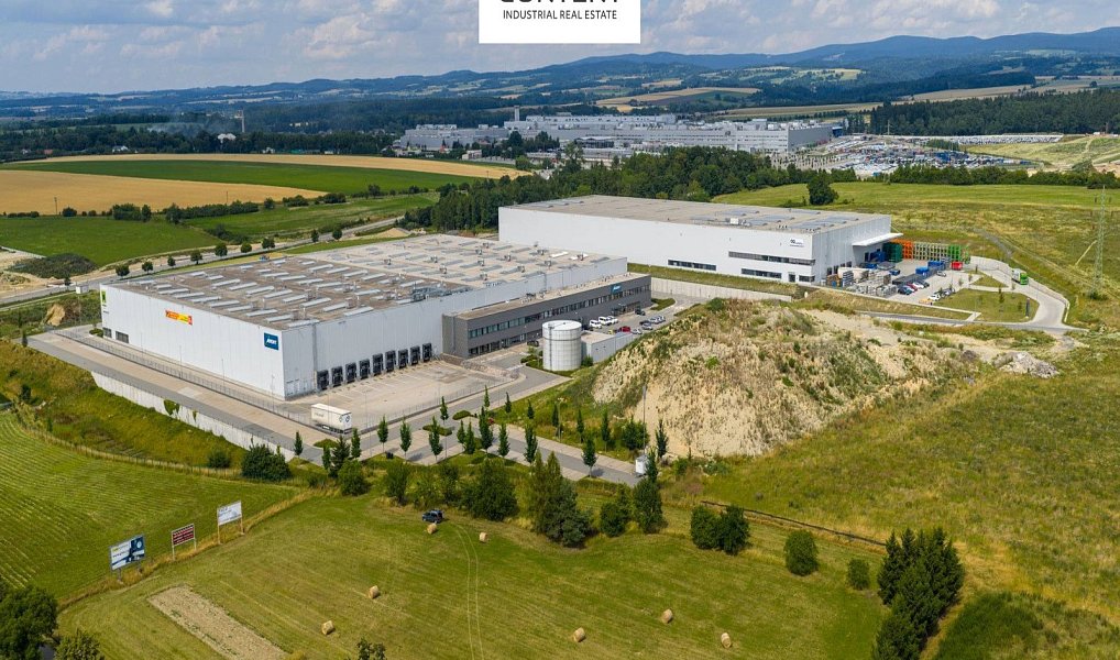 Pronájem výrobních prostor 3 553 m², Solnice – náhled fotky 8