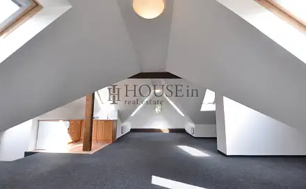 Pronájem bytu 1+kk 38 m²