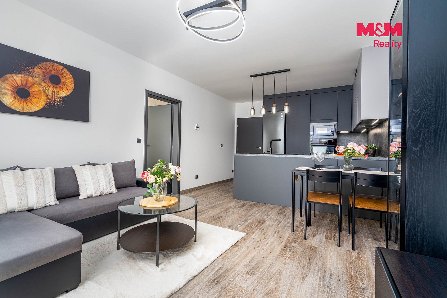 Prodej domu 78 m² s pozemkem 428 m² — photo 2