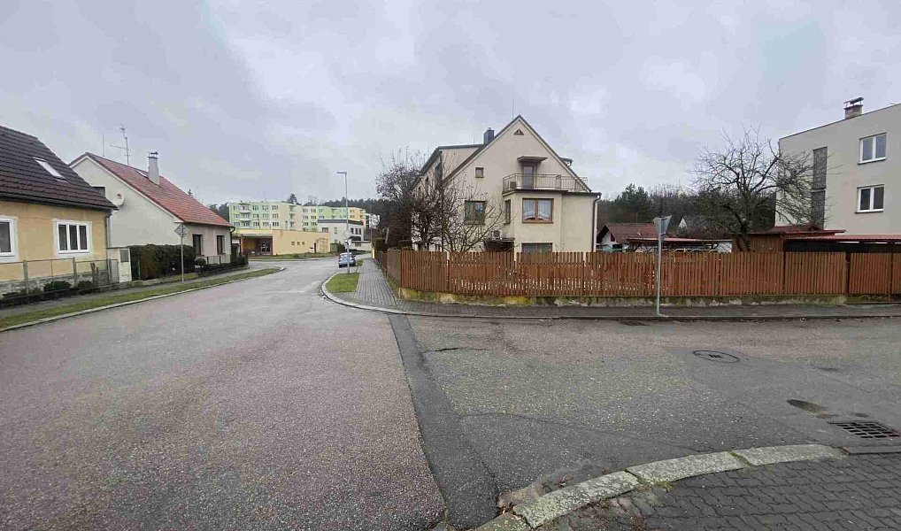 Prodej pozemku 149 m², Zliv – náhled fotky 2