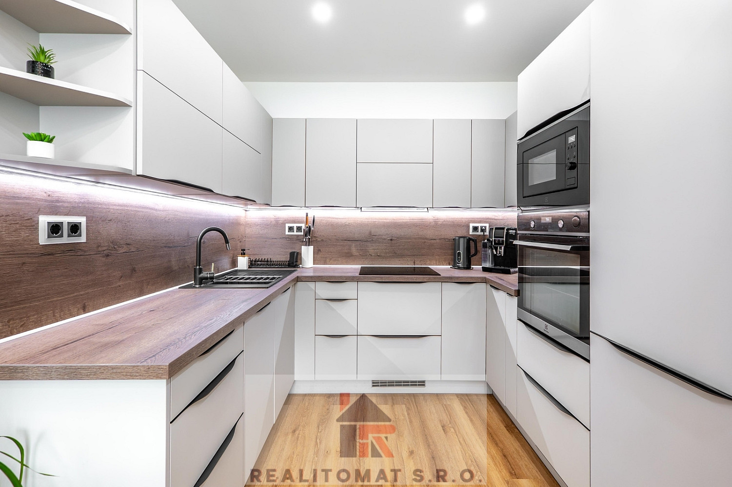 Prodej bytu 3+1 78 m² – fotografie 2