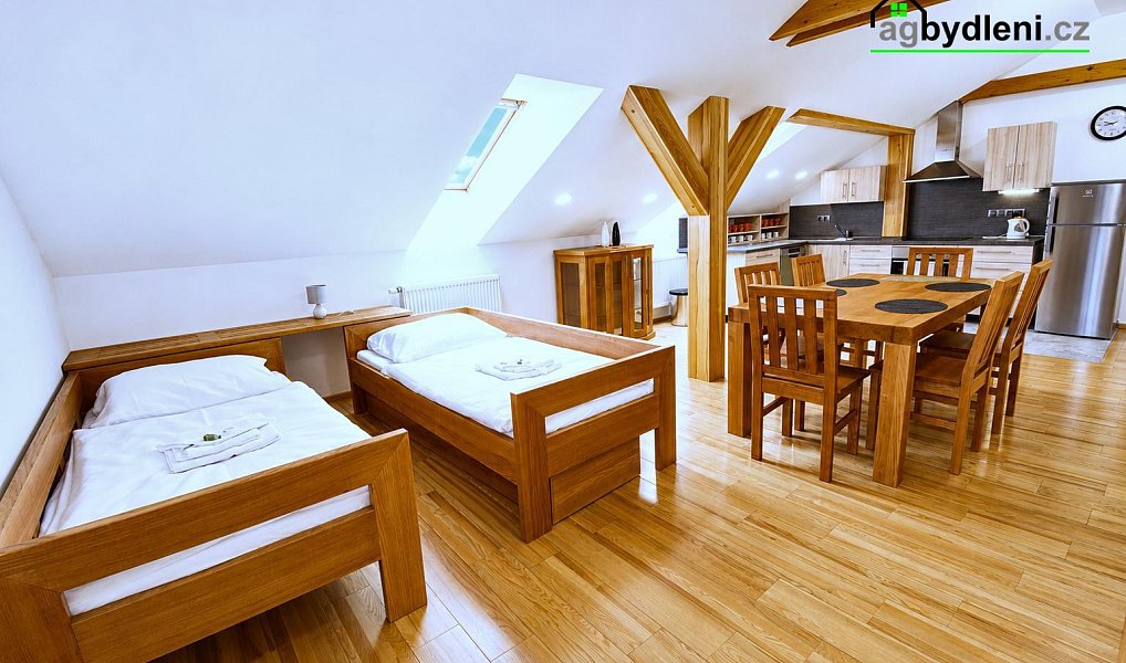 Pronájem bytu 2+kk 120 m², Mnichov – náhled fotky 3