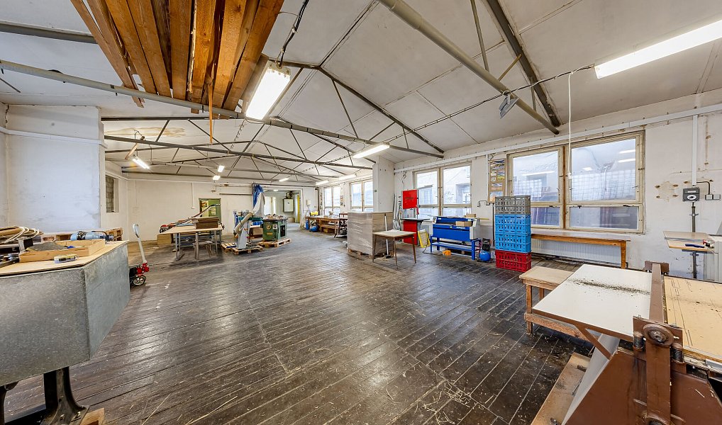 Pronájem výrobních prostor 230 m², Uherský Ostroh – náhled fotky 2