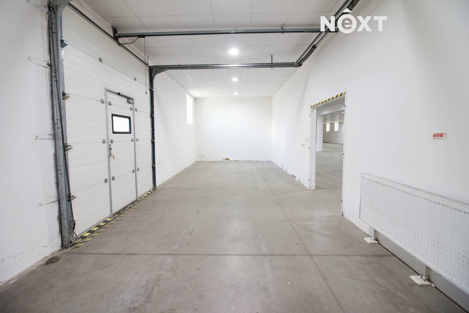Pronájem skladovacích prostor 1 337 m² – fotografie 3