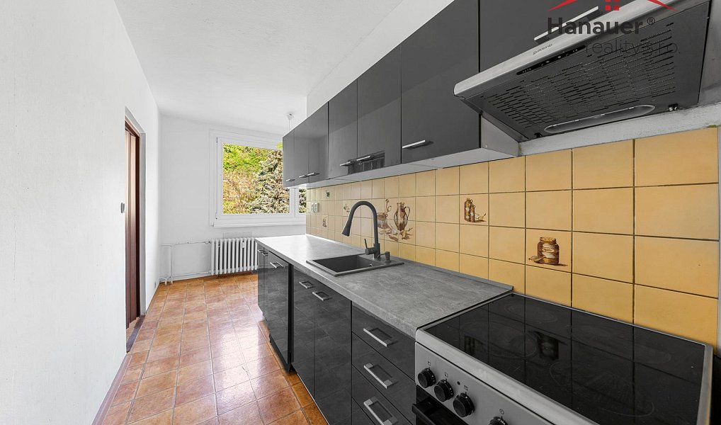 Prodej bytu 3+1 84 m², Povrly – náhled fotky 2