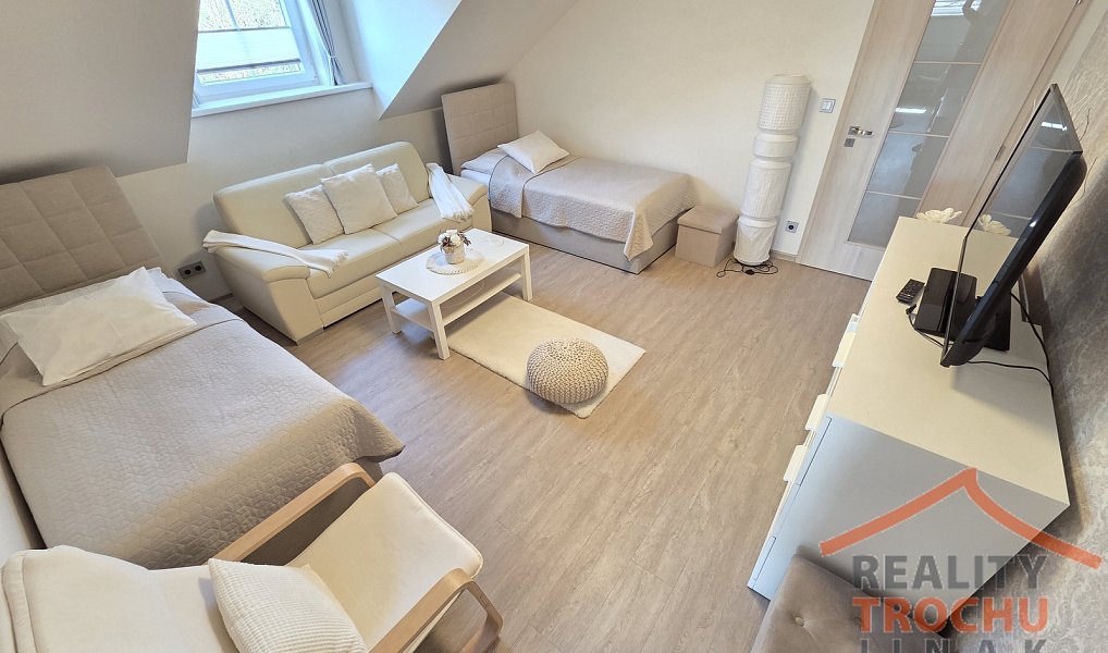 Prodej komerčního objektu (jiného typu) 715 m², Trutnov – náhled fotky 15