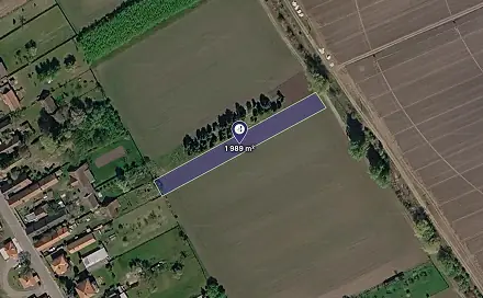 Prodej pole 1 989 m², Kladruby nad Labem, okres Pardubice