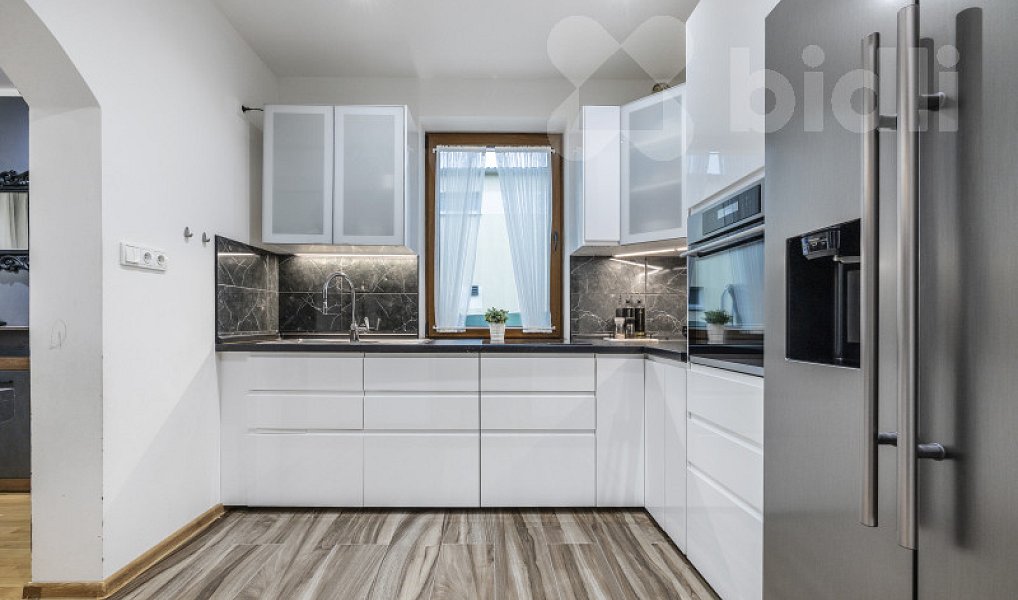 Prodej domu 160 m² s pozemkem 591 m², Jeneč – náhled fotky 12