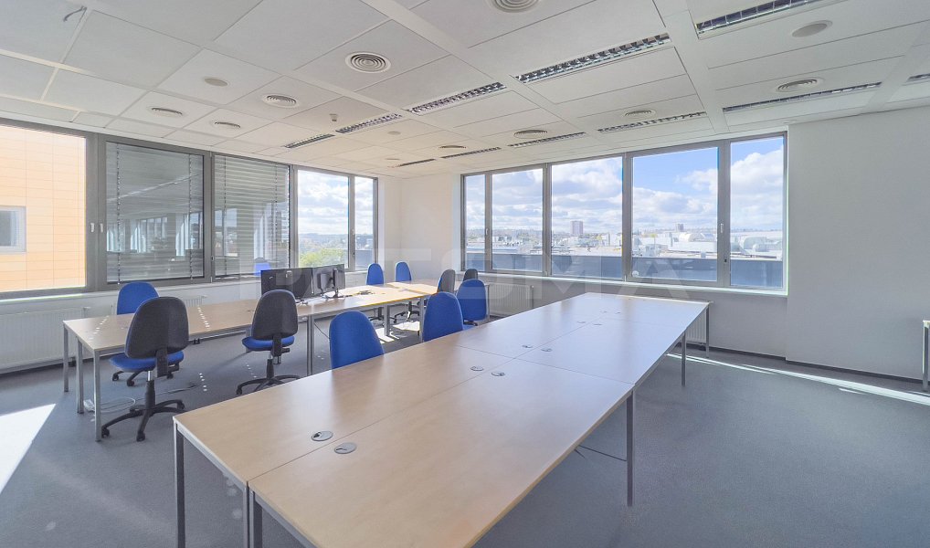 Pronájem kanceláře 1 261 m², Praha – náhled fotky 6