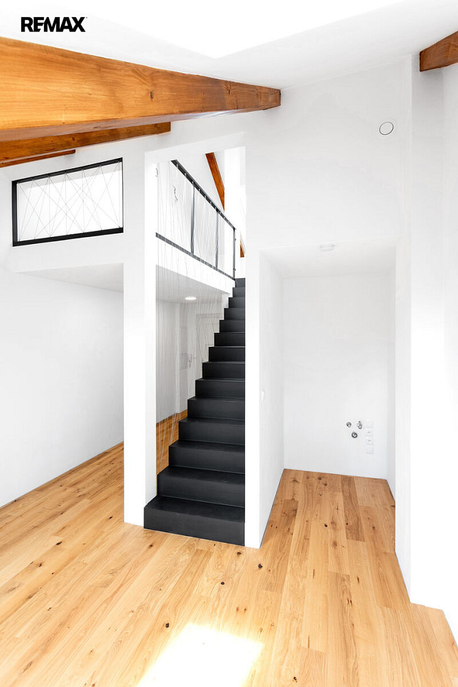 Prodej bytu 1+kk 50 m², Praha