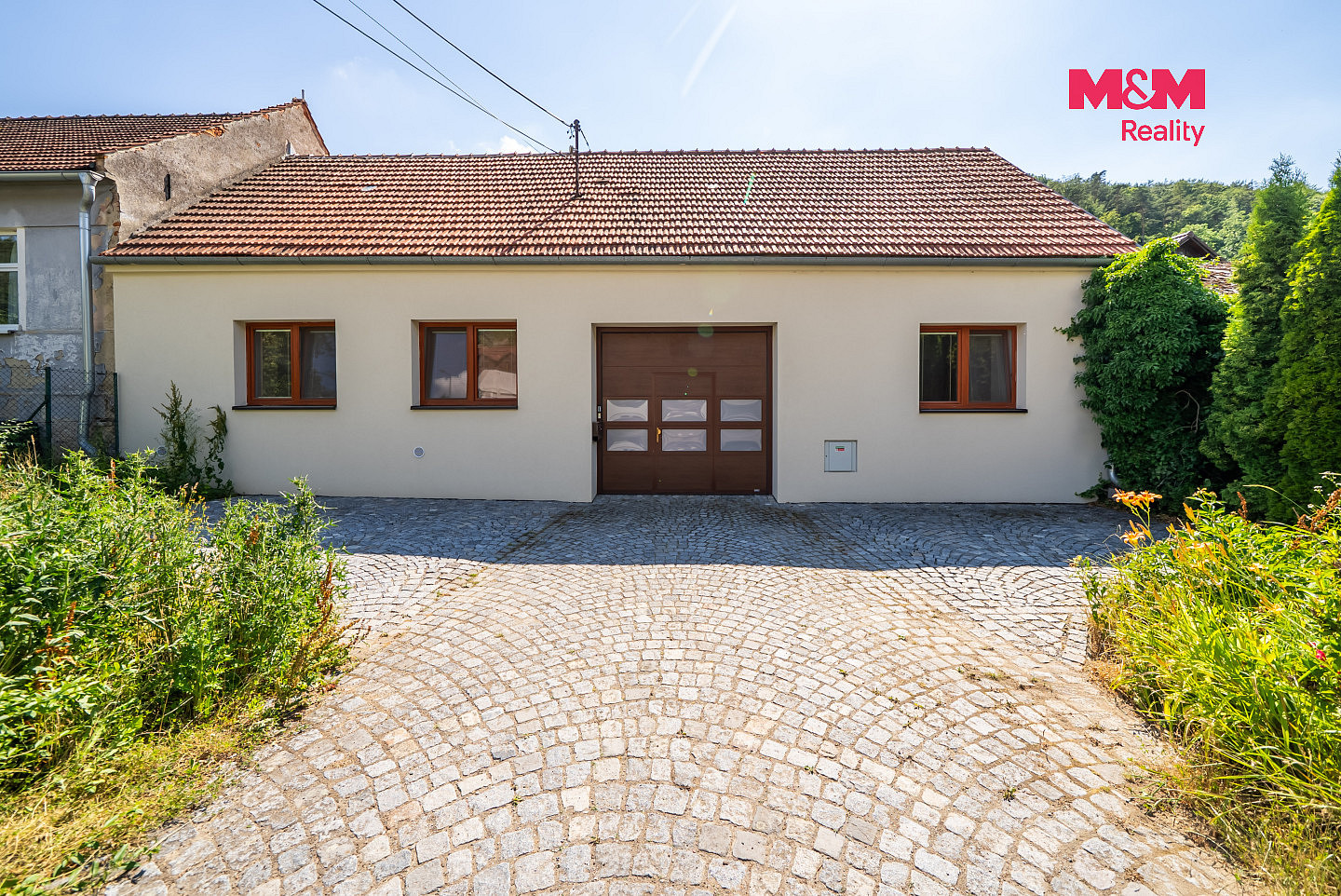 Prodej domu 275 m² s pozemkem 3 832 m² — photo 2