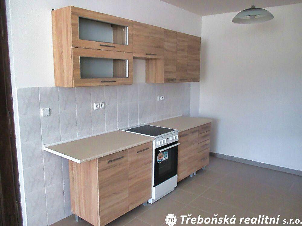 Prodej ubytovacího objektu 445 m² – fotografie 2