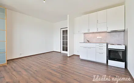 Pronájem bytu 1+kk 31 m²