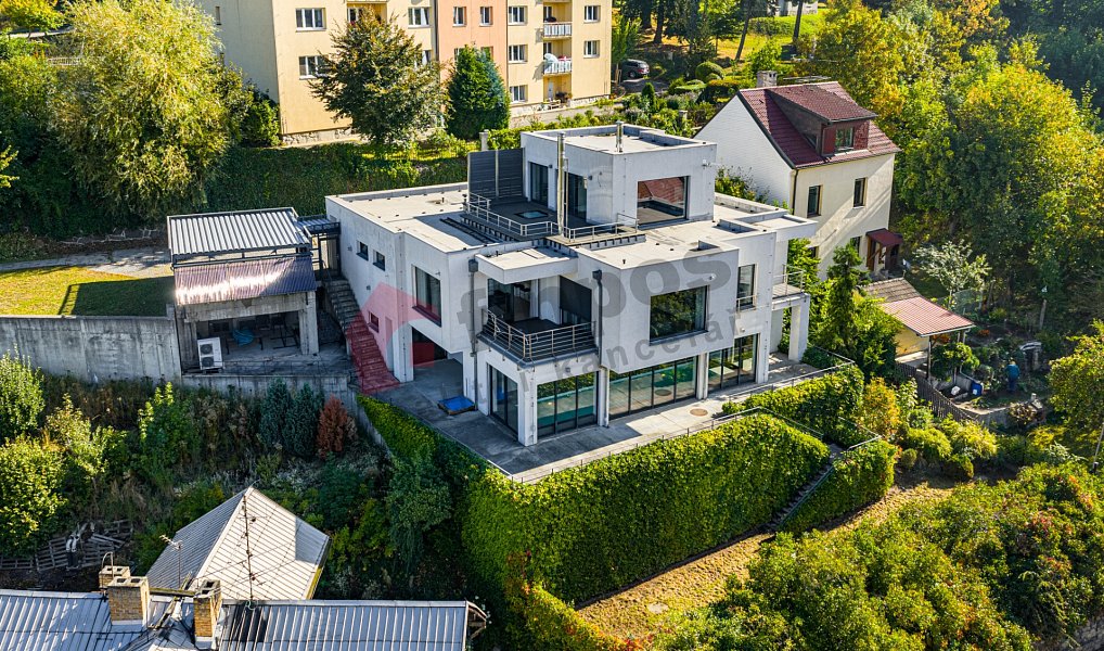 Prodej domu 406 m² s pozemkem 896 m², Tábor – fotka 1 z 22