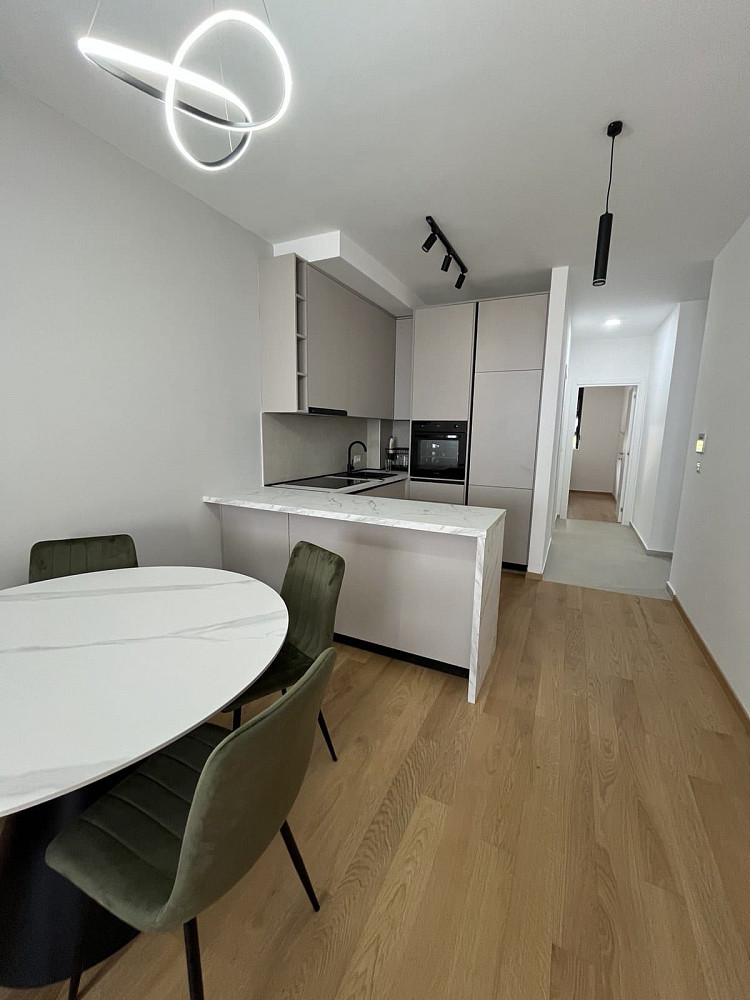 Prodej bytu 3+kk 71 m² – pohled 3
