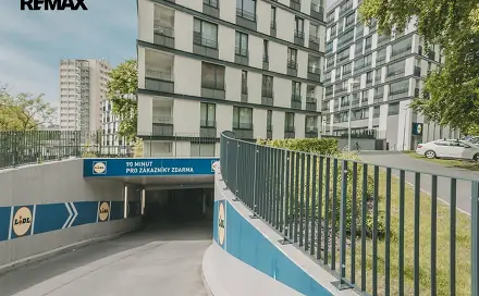 Skladovací prostor na Střížkově, Střížkovská, Praha 8 - Střížkov