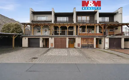 Prodej domu 243 m² s pozemkem 366 m², Pod Zámečkem, Zábřeh, okres Šumperk