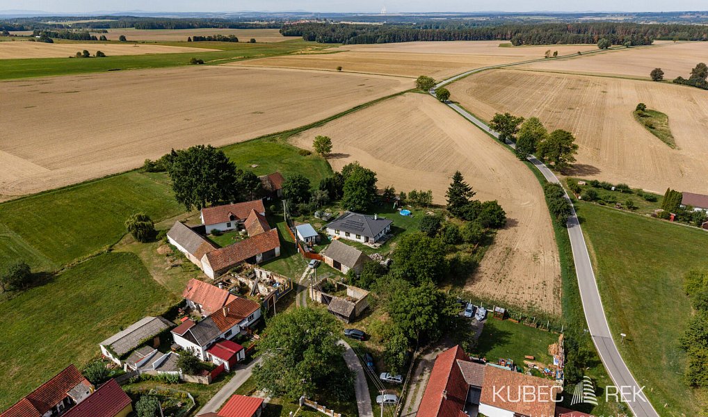Prodej stavebního pozemku 1 342 m², Dírná – náhled fotky 9