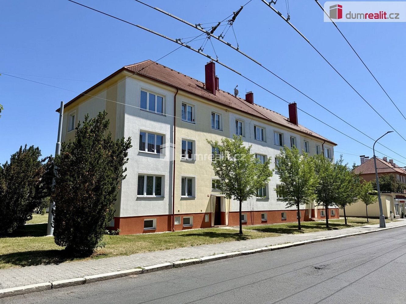 1-bed apartment, 65 m²