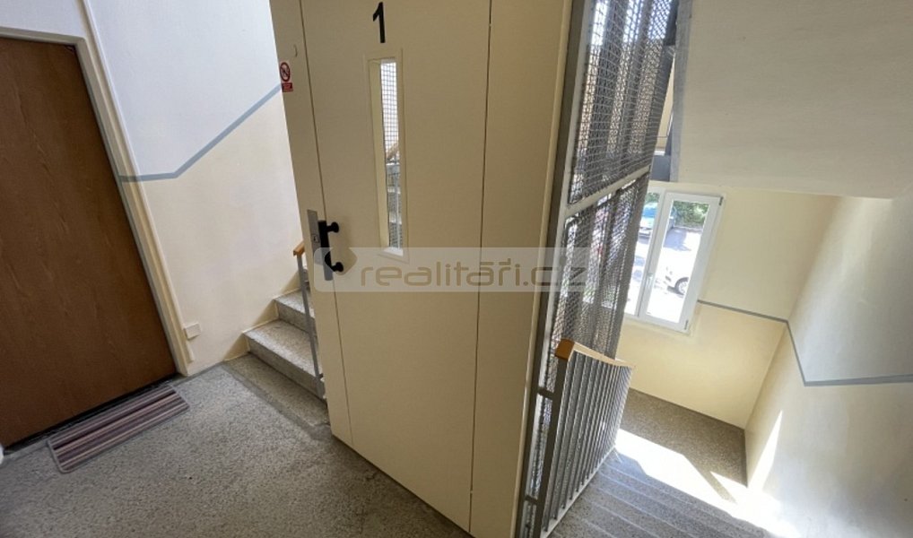 Pronájem bytu 2+1 50 m², Plzeň – náhled fotky 19