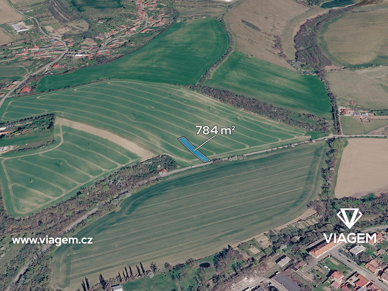 Prodej pole 784 m²