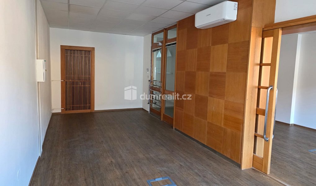 Pronájem kanceláře 250 m², Frenštát pod Radhoštěm – náhled fotky 4