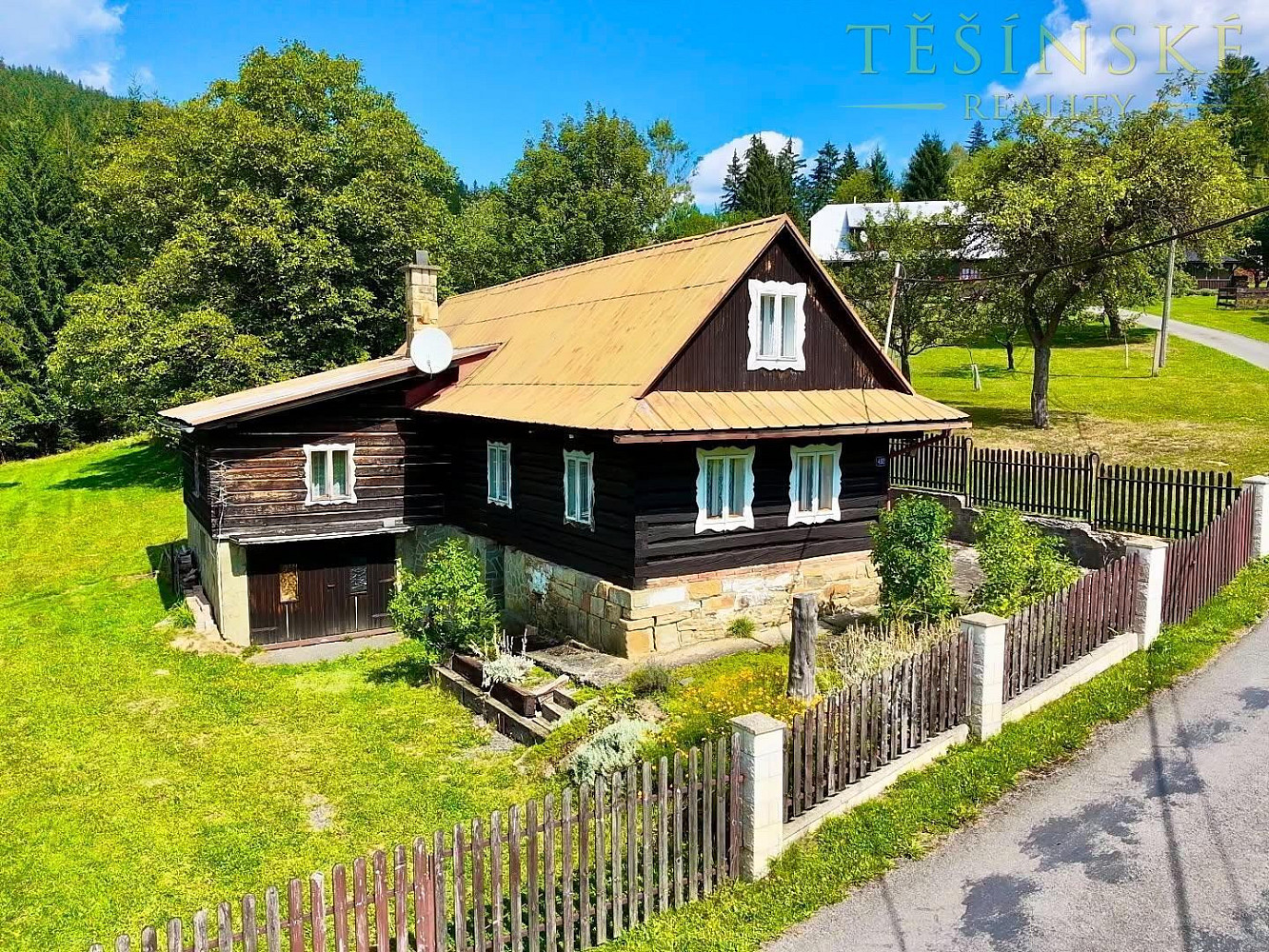 Prodej domu 126 m² s pozemkem 3 201 m²