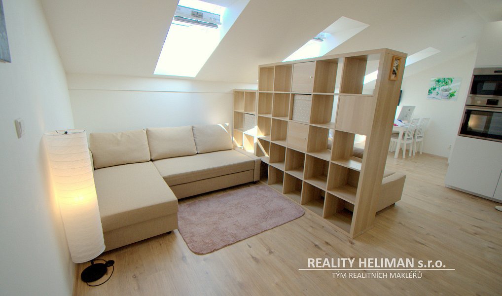 Prodej bytu 1+kk 40 m², Kladno – náhled fotky 2