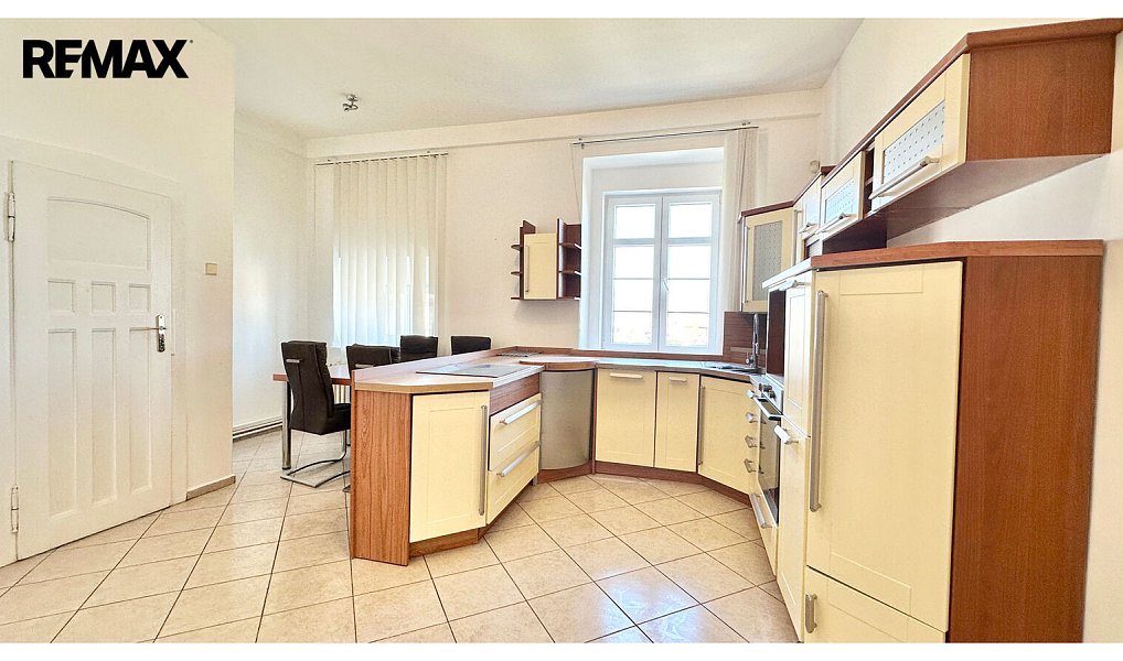 Prodej nájemního domu, činžáku 730 m², Teplice – náhled fotky 43