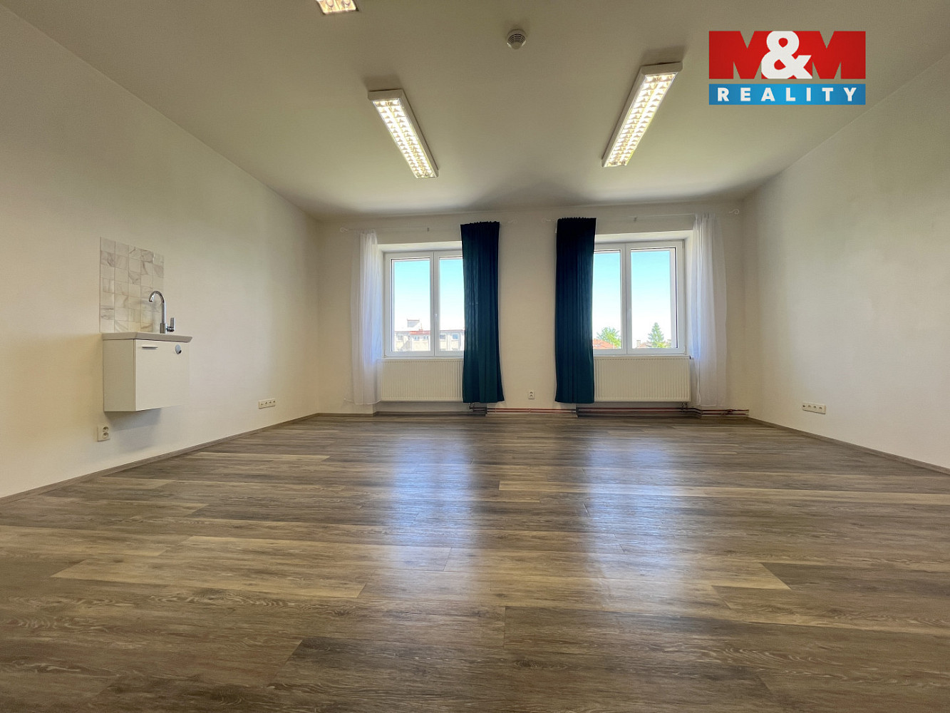 Pronájem kanceláře 34 m² — photo 3