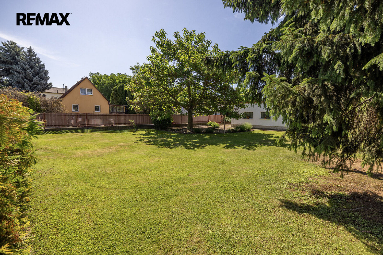 Prodej stavebního pozemku 623 m² – fotografie 3