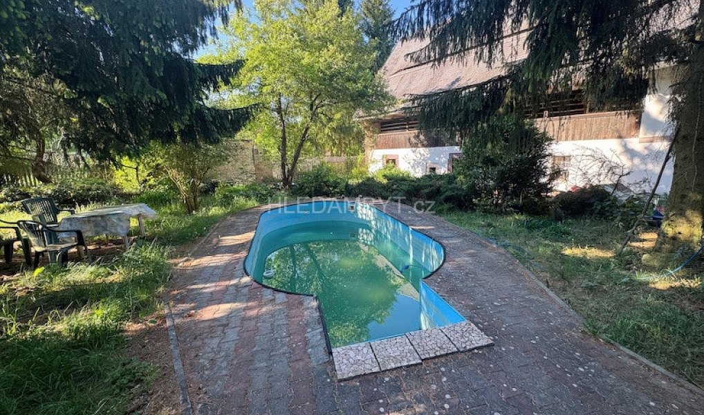 Prodej chaty/chalupy 250 m² s pozemkem 2 047 m², Dubá – náhled fotky 3