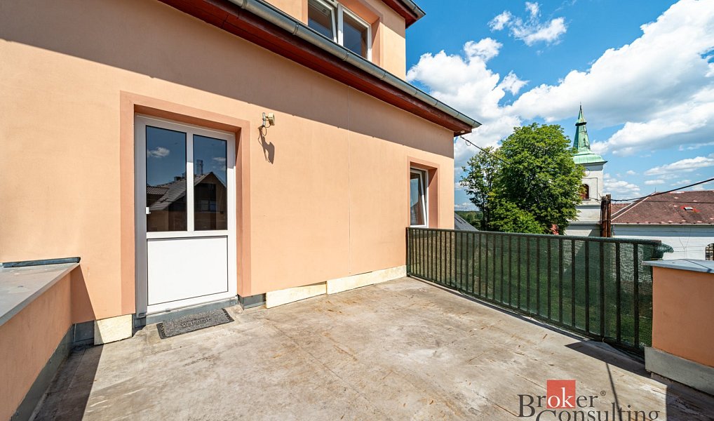 Prodej domu 185 m² s pozemkem 160 m², Plesná – náhled fotky 9