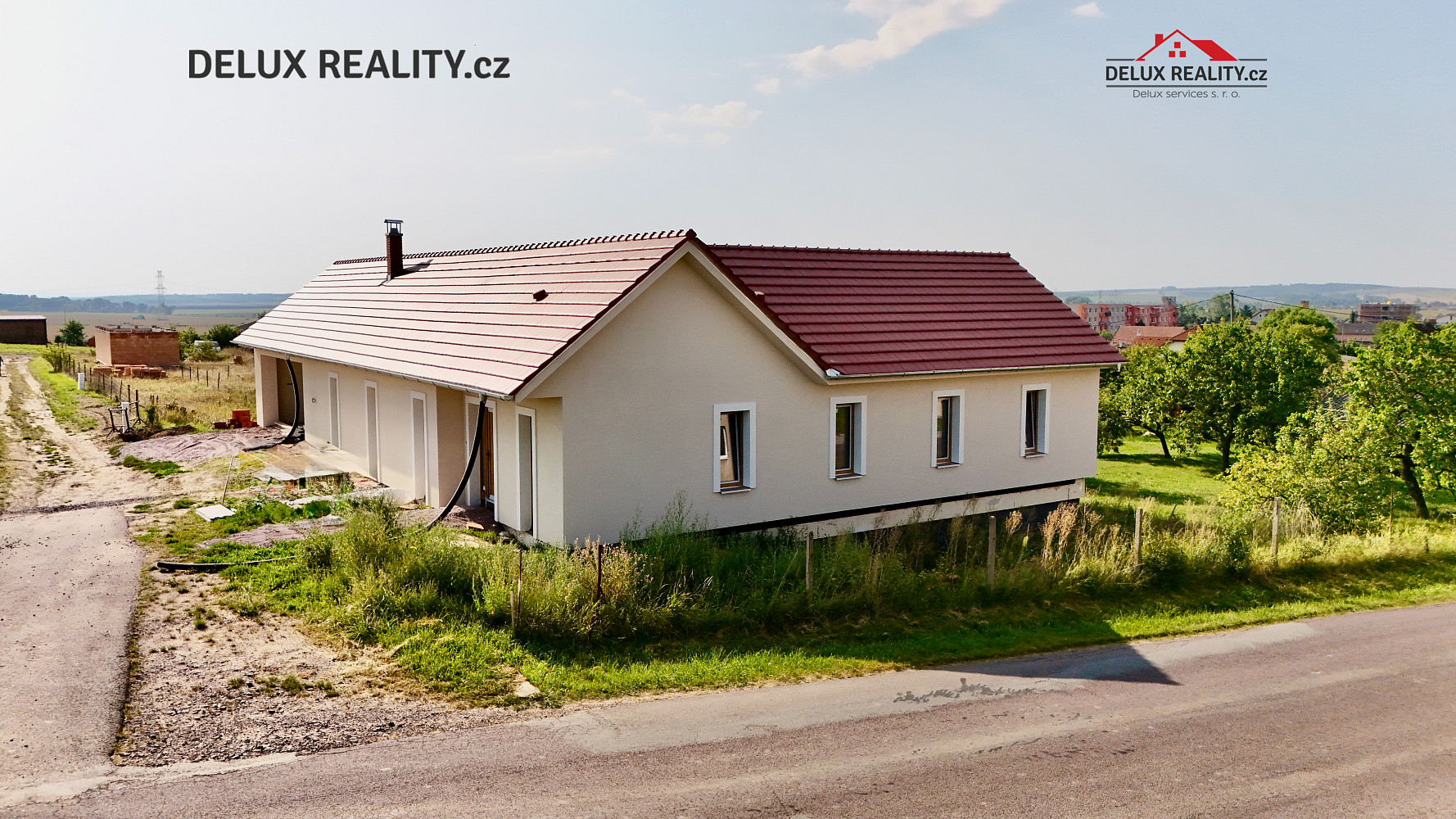 Prodej domu 214 m² s pozemkem 800 m² – fotografie 2