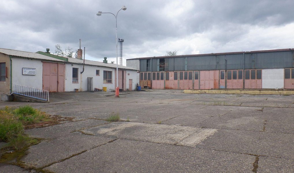 Pronájem výrobních prostor 2 500 m², Chomutov – náhled fotky 27