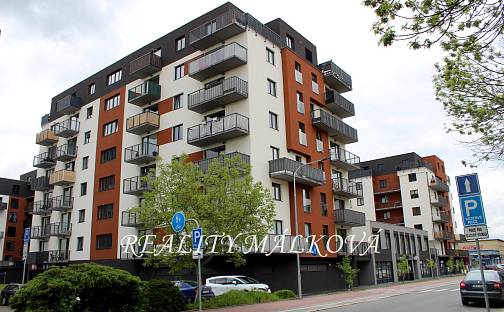 Pronájem bytu 3+kk 83 m², Na Spravedlnosti, Pardubice - Zelené Předměstí