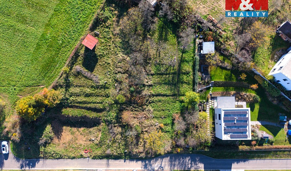 Prodej stavebního pozemku 781 m², Zlín – náhled fotky 2